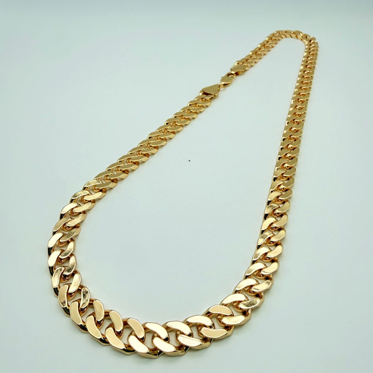 Cadena Grumet Oro – 60 cm x 10 mm