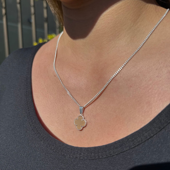 Collar Van Cleef Mocca Plata 925