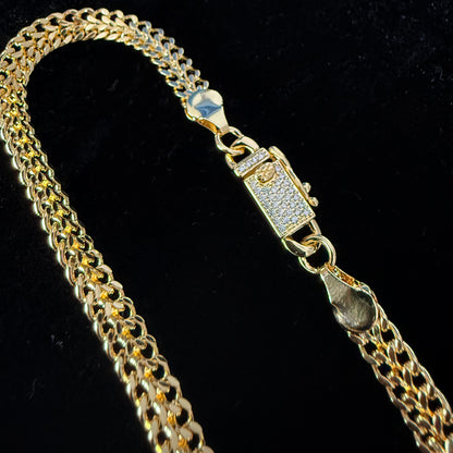Pulsera Tejido Chino Oro – 6 cm