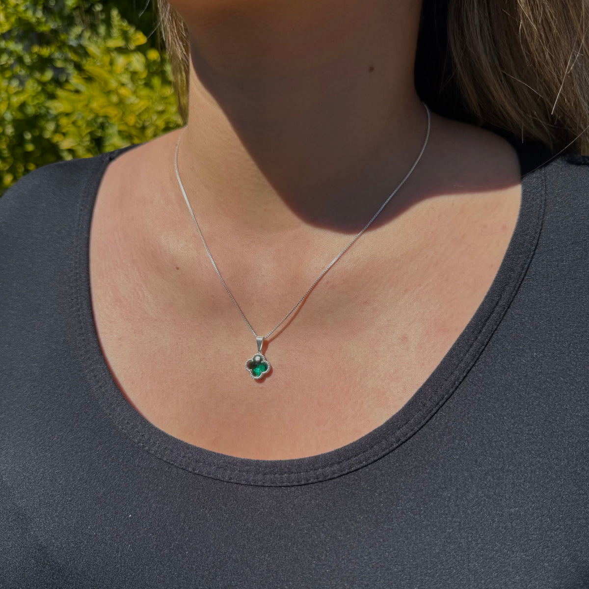 Collar Van Cleef Esmeralda Plata 925