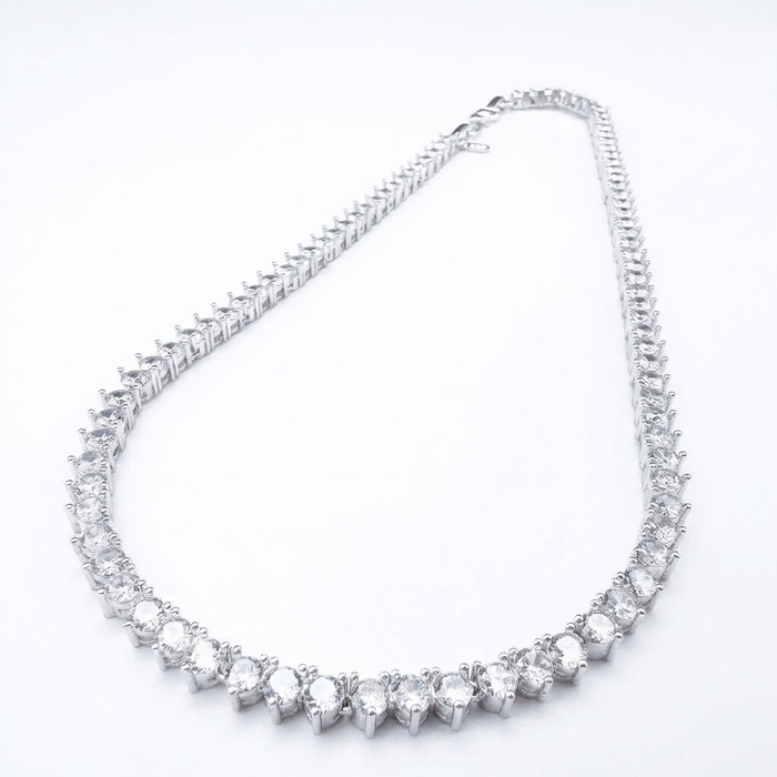 Collar Gotas de Luz circones blancos