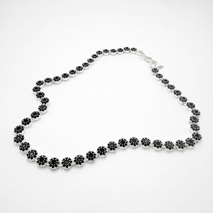 Collar Glam circones negros