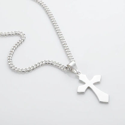 Collar Cruz Clásica Plata 925 - 4mm: cruz lisa pulida en cadena grumet, otro ángulo